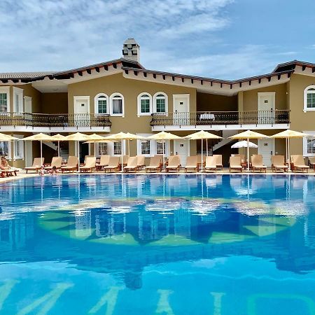 Palmanova Resort Mirash 外观 照片