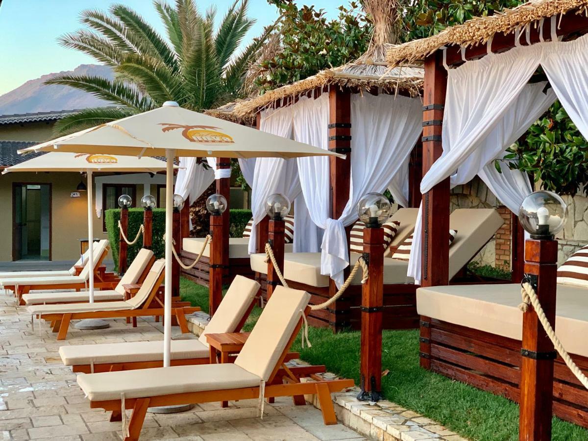 Palmanova Resort Mirash 外观 照片