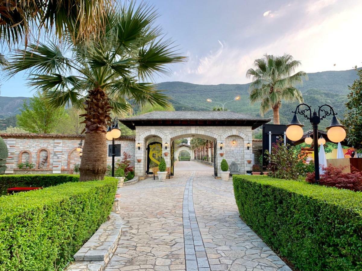 Palmanova Resort Mirash 外观 照片