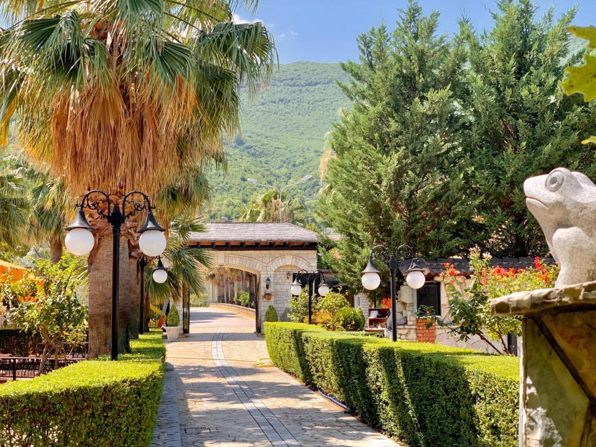 Palmanova Resort Mirash 外观 照片